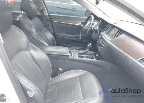 2015 Hyundai Genesis 5.0L z USA, uszkodzony, nr VIN KMHGN4JF8FU073687